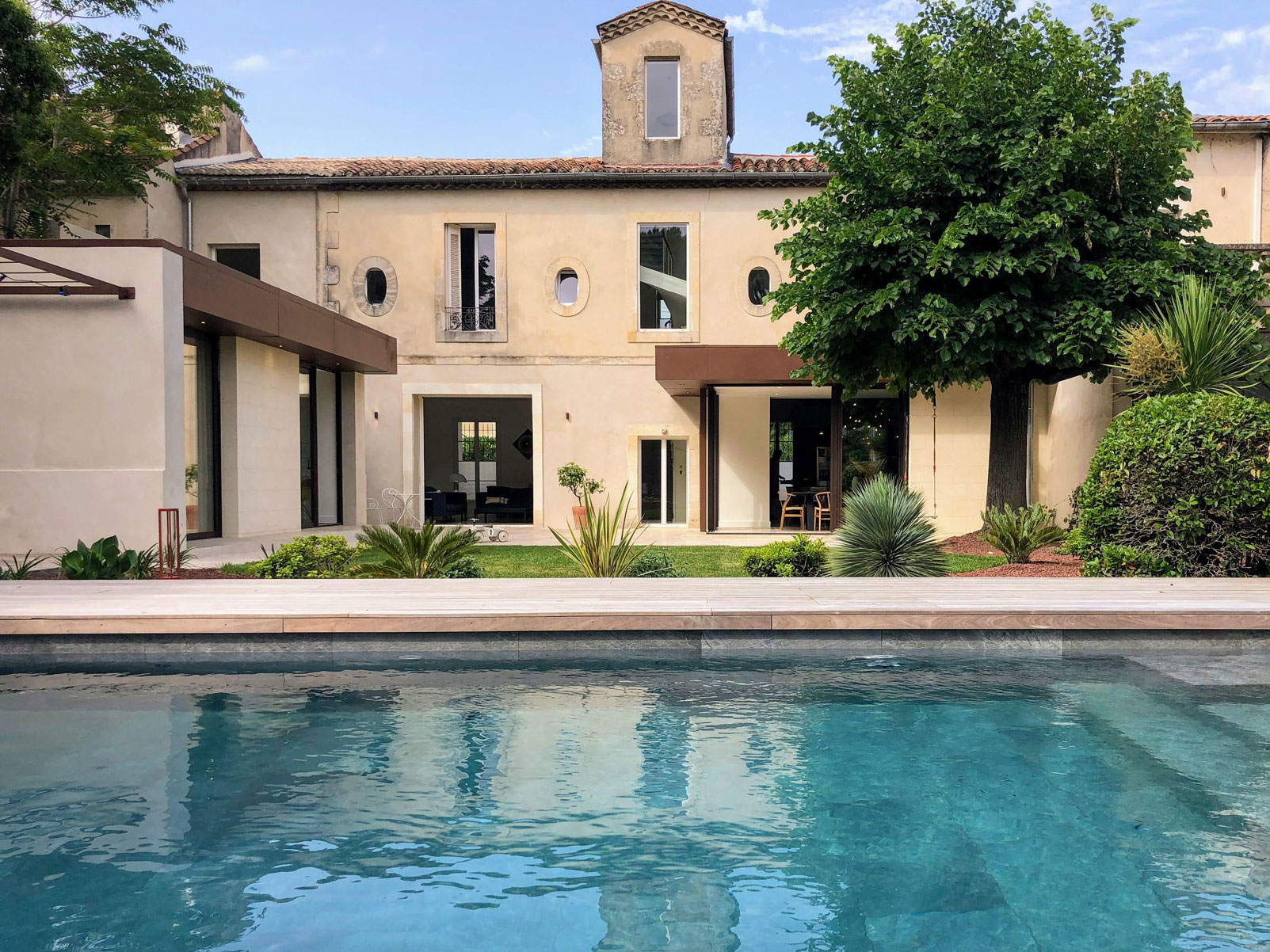 case-architectes-nimes-maison-extension-renovation-acier-corten-piscine-après-1